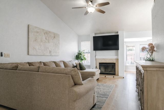 2030 Hastings Ave, Los Banos, CA 93635