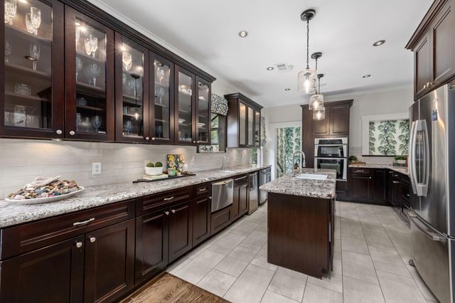 529 Highland Street, Houston, TX 77009