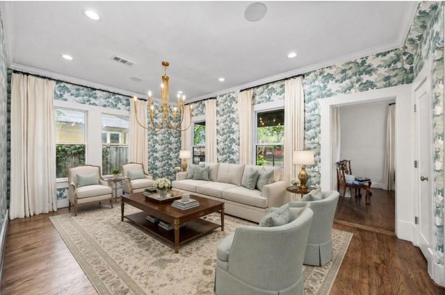 529 Highland Street, Houston, TX 77009