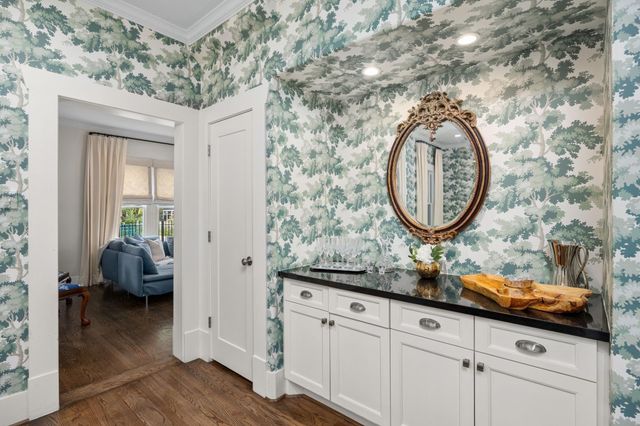 529 Highland Street, Houston, TX 77009