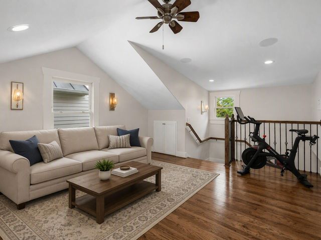 529 Highland Street, Houston, TX 77009