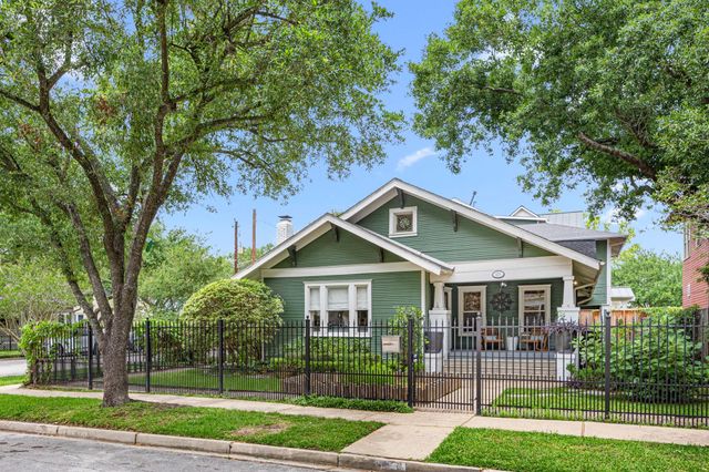 529 Highland Street, Houston, TX 77009