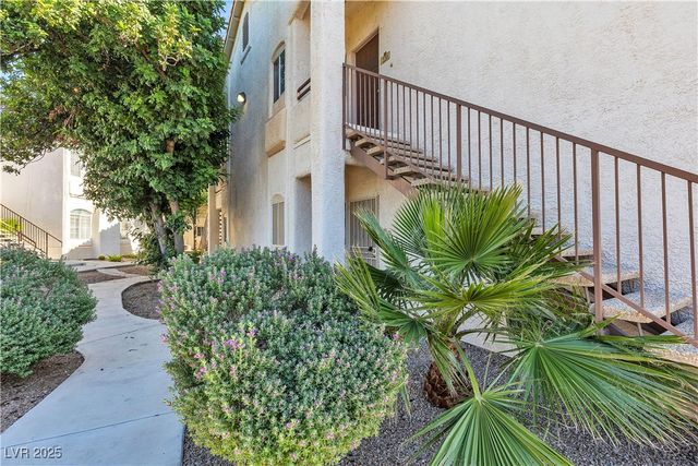 1300 South Arlington Street 120, Las Vegas, NV 89104