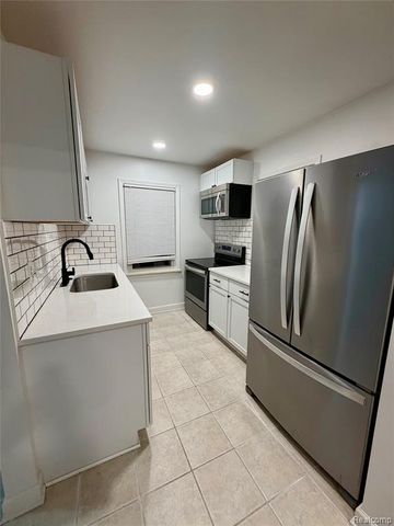 2030 Browning Street, Ferndale, MI 48220