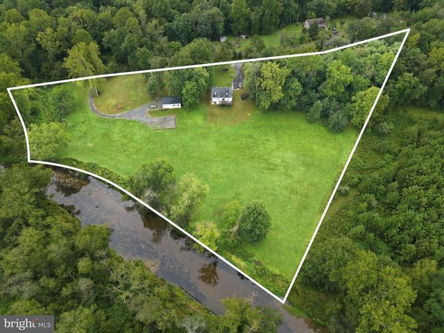 12095 HAZEL RIVER RD, Rixeyville, VA 22737