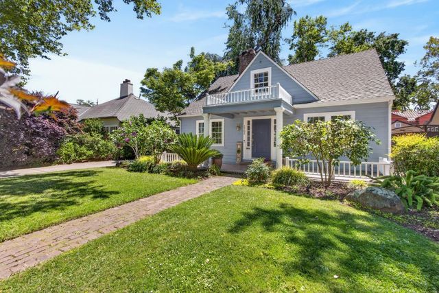 2702 Donner Way, Sacramento, CA 95818