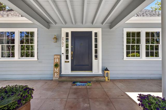 2702 Donner Way, Sacramento, CA 95818