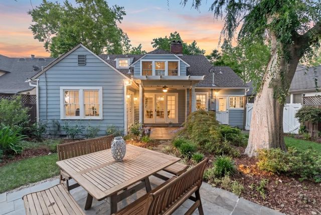 2702 Donner Way, Sacramento, CA 95818