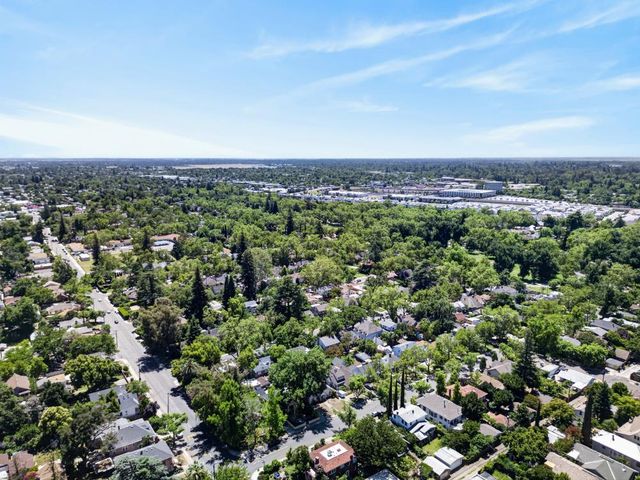 2702 Donner Way, Sacramento, CA 95818