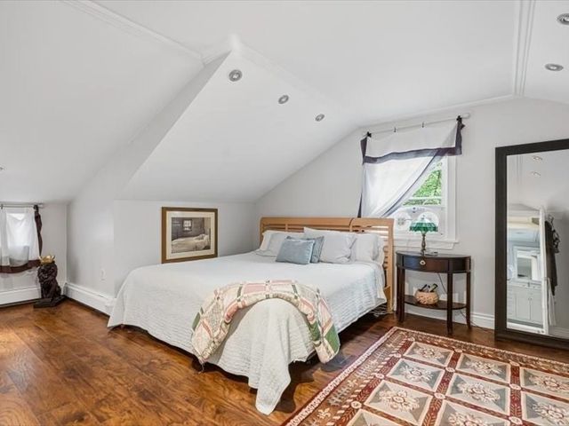51 Fruit St Ext, Milford, MA 01757