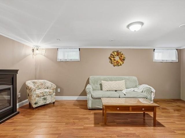 51 Fruit St Ext, Milford, MA 01757