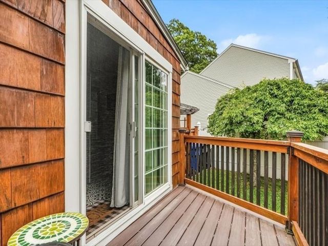 51 Fruit St Ext, Milford, MA 01757