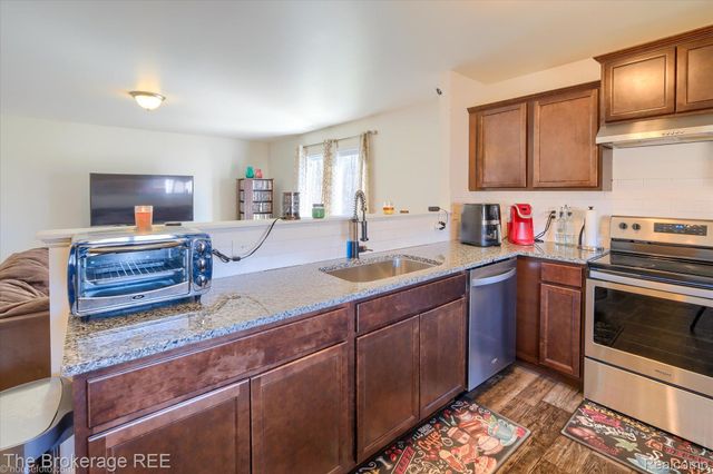 6034 Willow Trail, Grand Blanc Charter Township, MI 48439