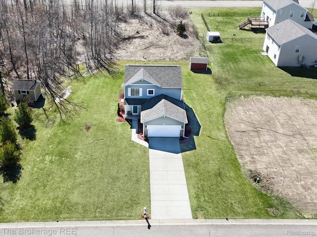 6034 Willow Trail, Grand Blanc Charter Township, MI 48439