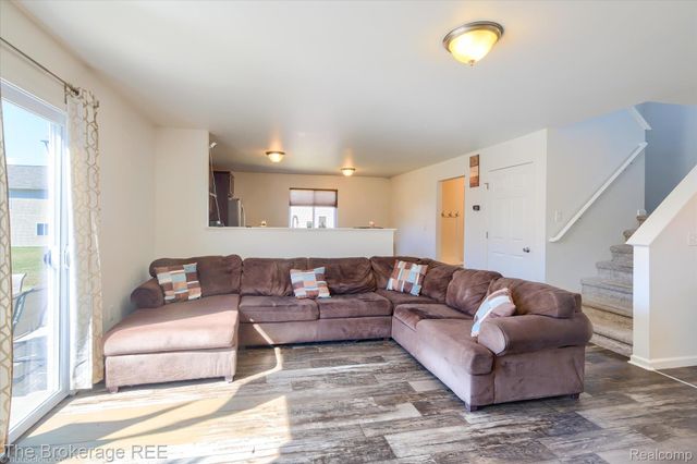 6034 Willow Trail, Grand Blanc Charter Township, MI 48439