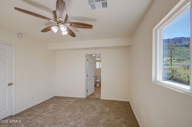 300 N MAGMA Avenue, Superior, AZ 85173