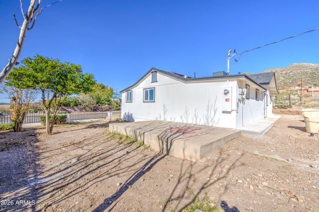 300 N MAGMA Avenue, Superior, AZ 85173