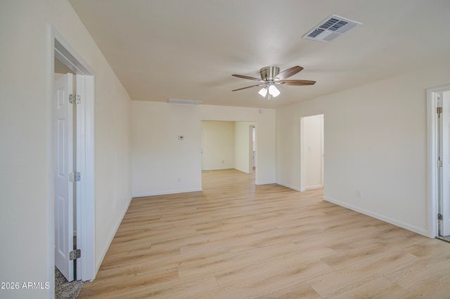 300 N MAGMA Avenue, Superior, AZ 85173