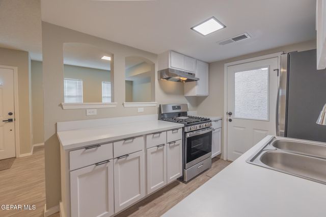 11031 Oasis Drive, El Paso, TX 79936