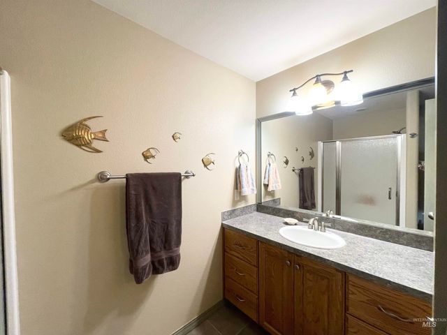 2655 13th Street, Clarkston, WA 99403