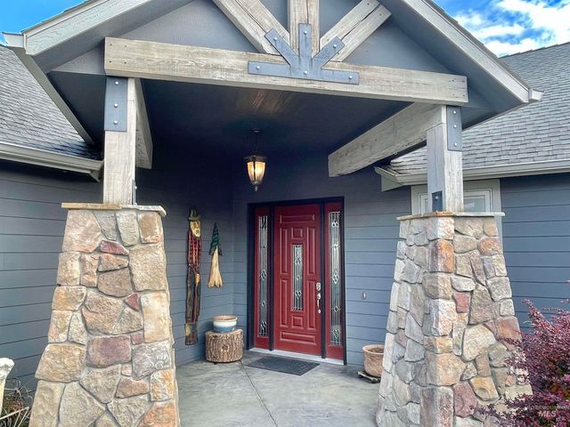 2655 13th Street, Clarkston, WA 99403