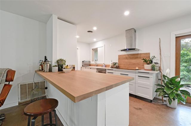 4505 Dudley DR, Austin, TX 78735