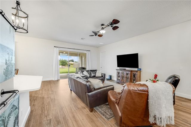 718 Yearling Trail, Sebastian, FL 32958