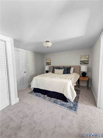 1011 Bank St, Hopewell, VA 23860