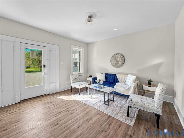 1011 Bank St, Hopewell, VA 23860