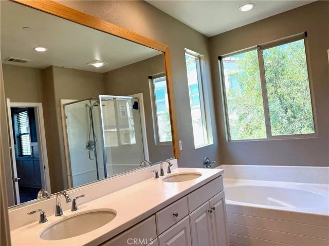 2955 Villa Catalonia Circle, Corona, CA 92881