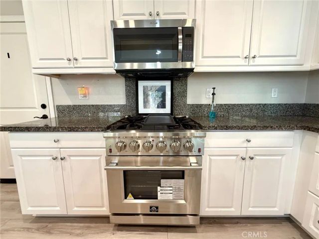 2955 Villa Catalonia Circle, Corona, CA 92881