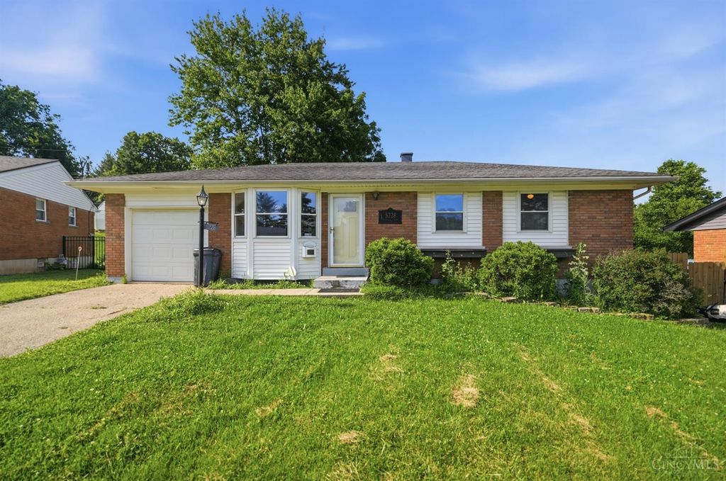 5228 Woodlake Drive, Delhi Twp, OH 45238