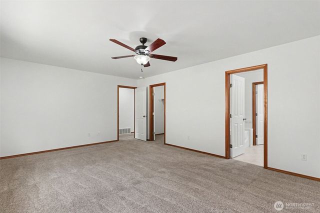 18663 Rainier View Road SE, Monroe, WA 98272