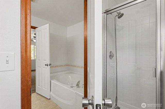 18663 Rainier View Road SE, Monroe, WA 98272