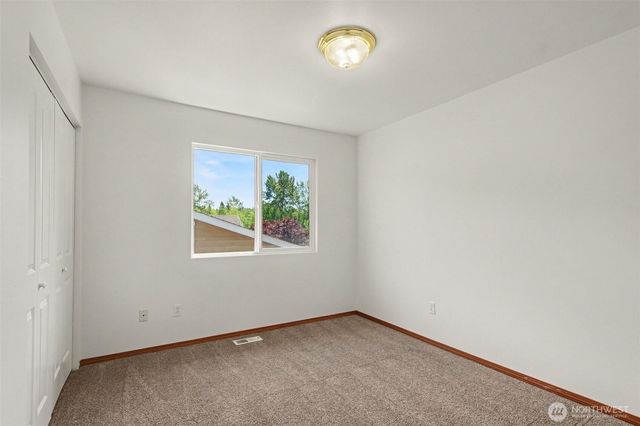 18663 Rainier View Road SE, Monroe, WA 98272