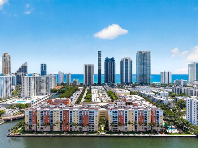 17150 N Bay Road 2808, Sunny Isles Beach, FL 33160