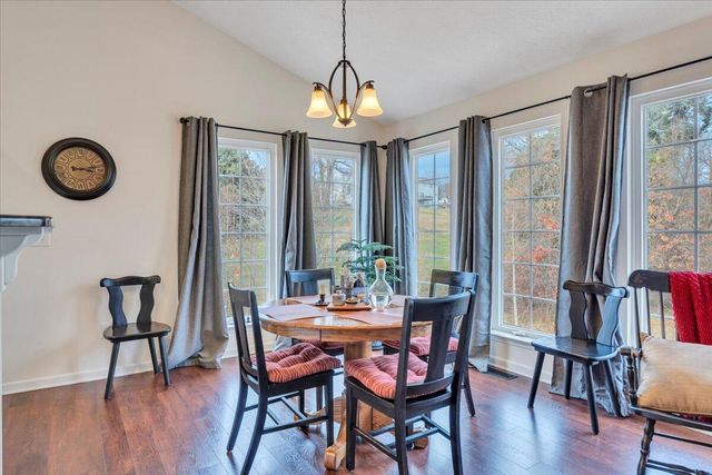 1074 Blueberry Hill CT, Vinton, VA 24179