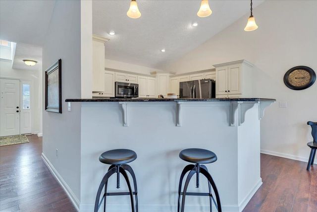 1074 Blueberry Hill CT, Vinton, VA 24179