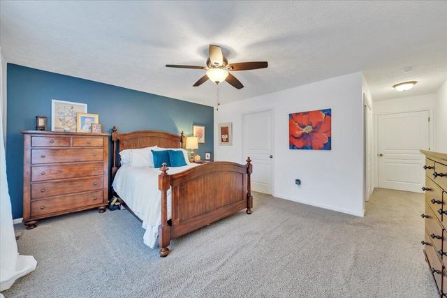 1074 Blueberry Hill CT, Vinton, VA 24179