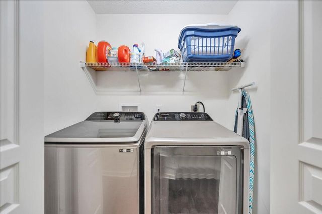 1074 Blueberry Hill CT, Vinton, VA 24179