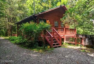 1930 Regans Ridge Way, Sevierville, TN 37876