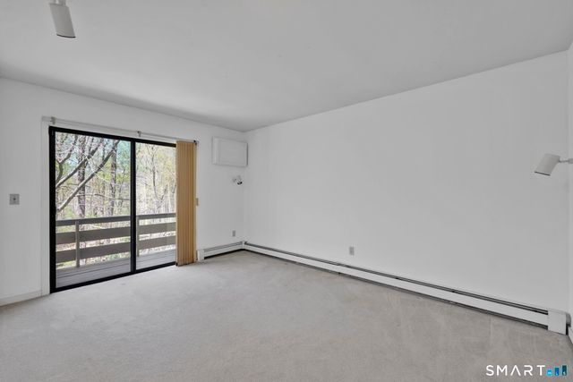 18 Ledgewood Road, Redding, CT 06896