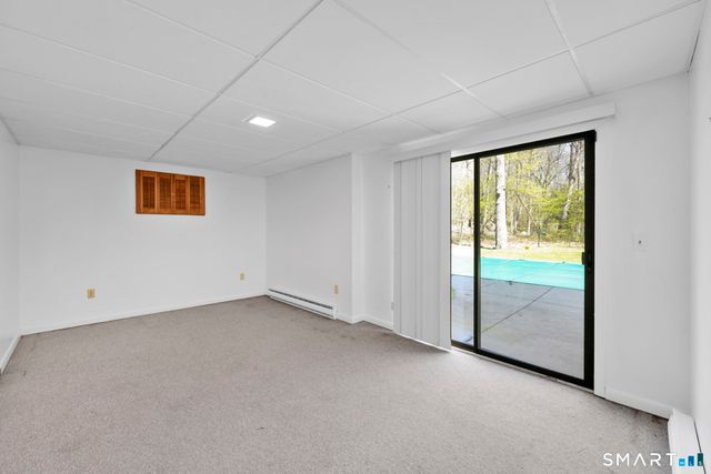 18 Ledgewood Road, Redding, CT 06896