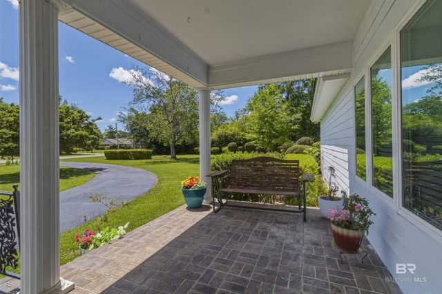 302 W Satsuma Avenue, Foley, AL 36535
