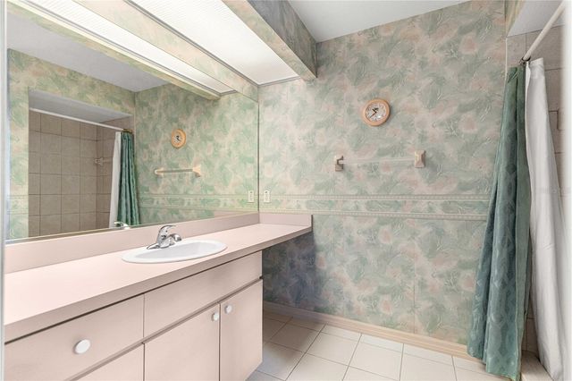 4216 NE 32ND CIRCLE, Ocala, FL 34479