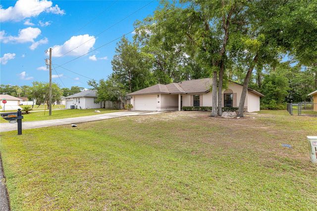 4216 NE 32ND CIRCLE, Ocala, FL 34479
