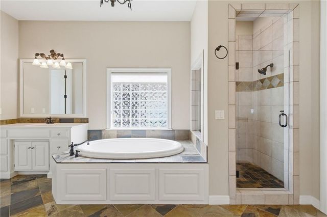 15212 Fontana Street, Leawood, KS 66224