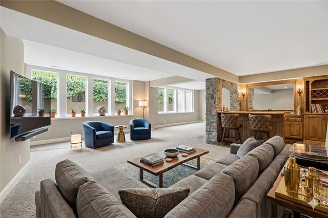 15212 Fontana Street, Leawood, KS 66224