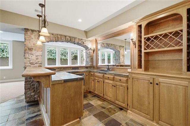 15212 Fontana Street, Leawood, KS 66224