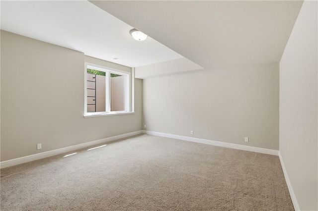15212 Fontana Street, Leawood, KS 66224